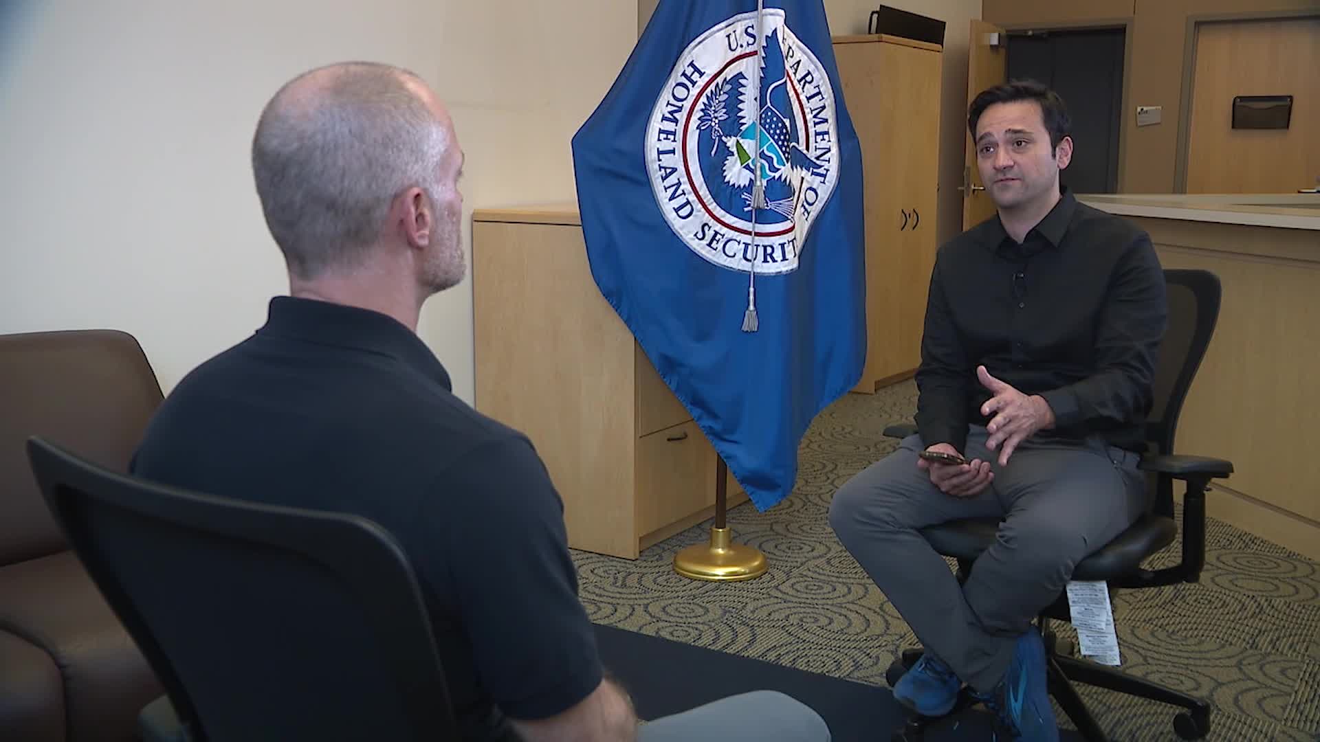 Exclusive interview: Chicago ICE Field Director talks Hanover Park officer's arrest, Broadview operations