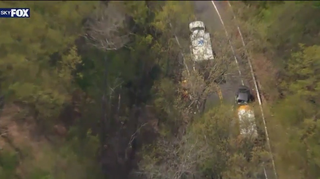 Unlicensed driver crashes into NY school bus | FOX 5 New York