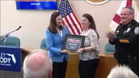 Sen. Moody honors volunteer Brevard County 911 operator