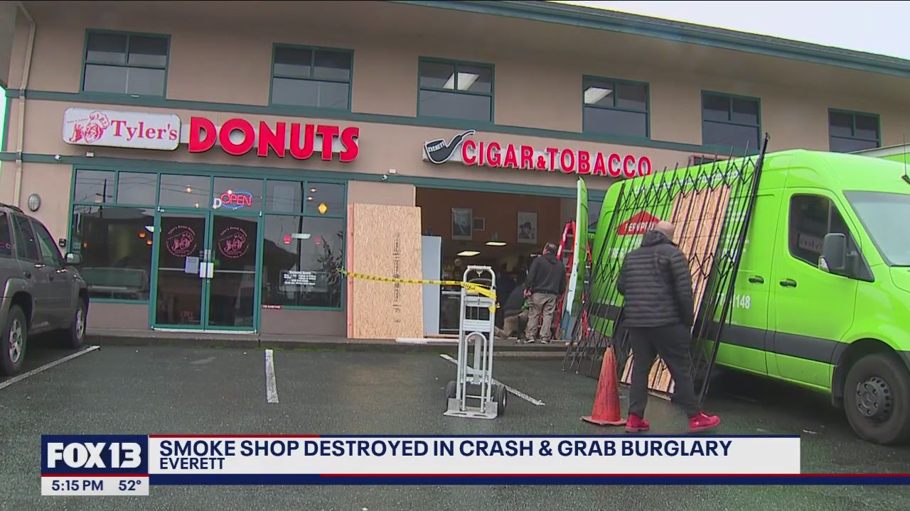 Smoke shop destroyed in crash-and-grab burglary | FOX 13 Seattle