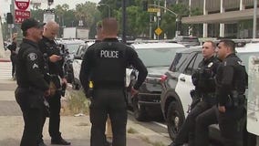 LA authorities prepare for 4th day of anti-ICE protetss