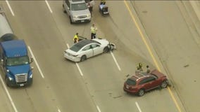Crash causes delays on Jane Addams in Elgin