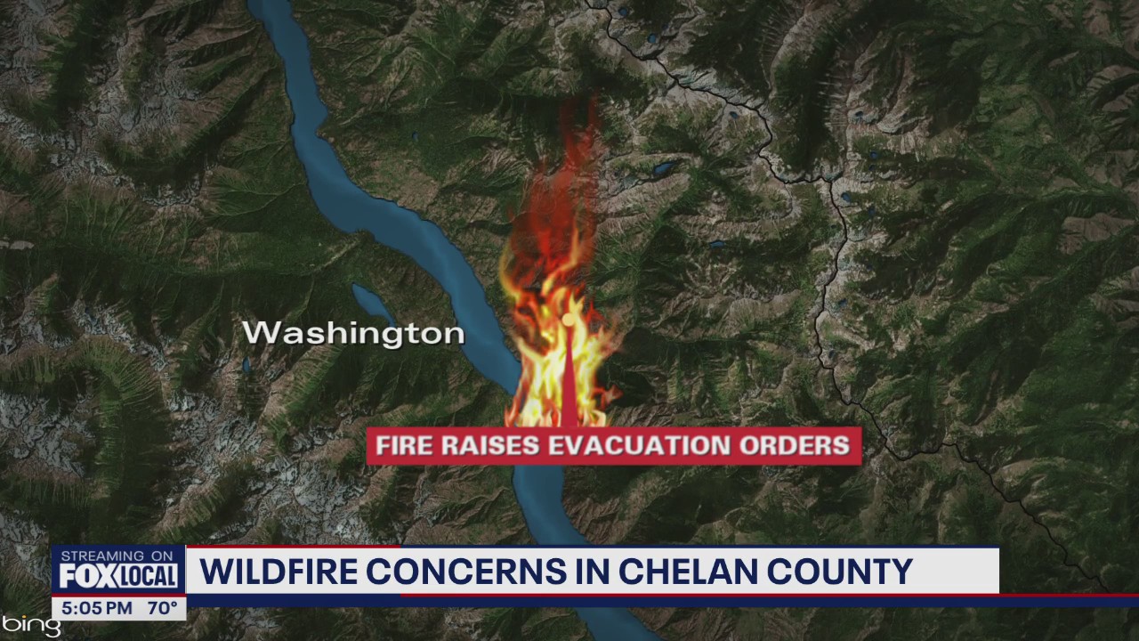 Wildfire breaks out along shore of Lake Chelan
