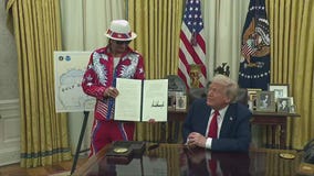 Trump signs Executive Order on concert ticket scalping [RAW]