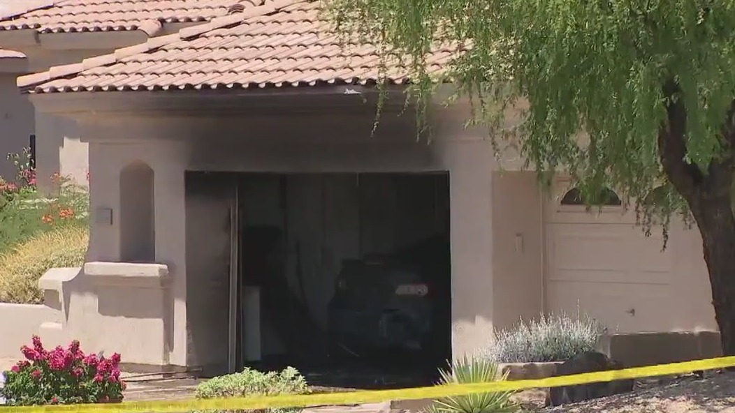 Man's body found inside Scottsdale burning home | FOX 10 Phoenix