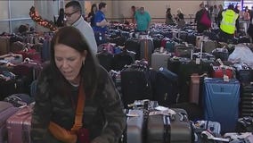U.S. transportation officials look to avoid repeat of last year's holiday travel nightmare