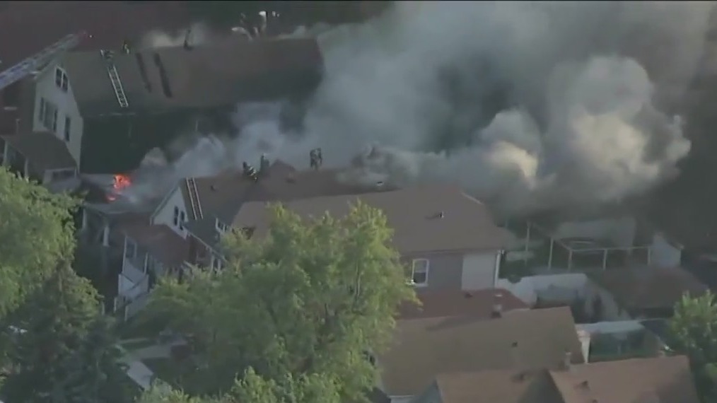 Fire erupts on Chicago's South Side