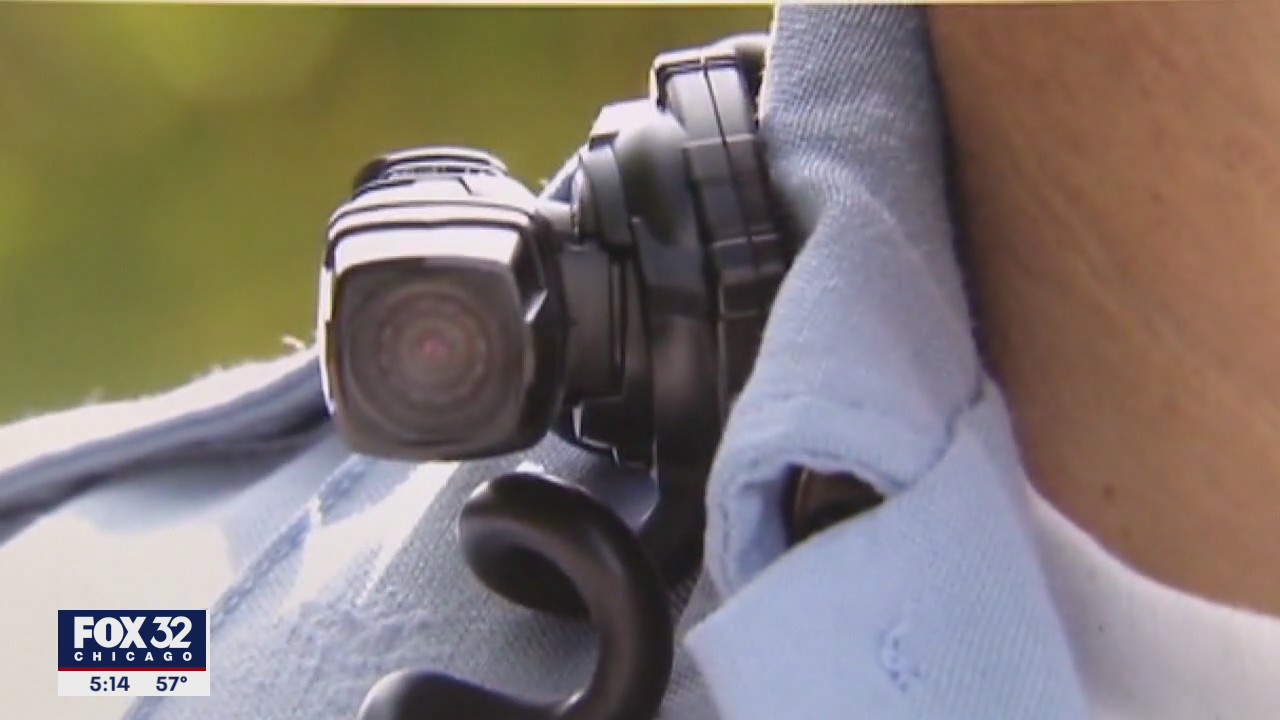 Naperville police officers begin using bodycams