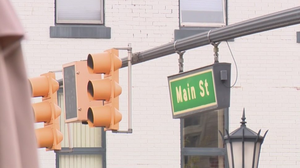 Ruling allows on-street dining to continue in Northville