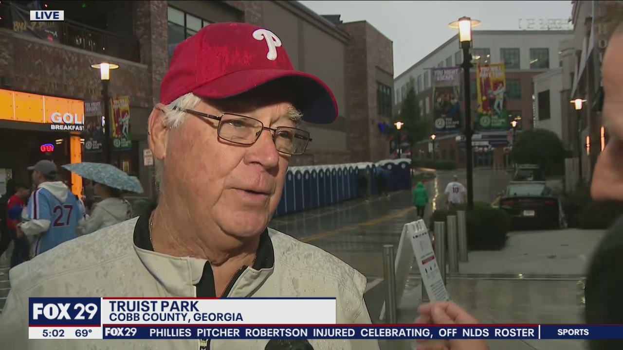 Leonard Castellanos, grandfather to Philadelphia Phillies Nick Castellanos, talks with Chris O'Connell