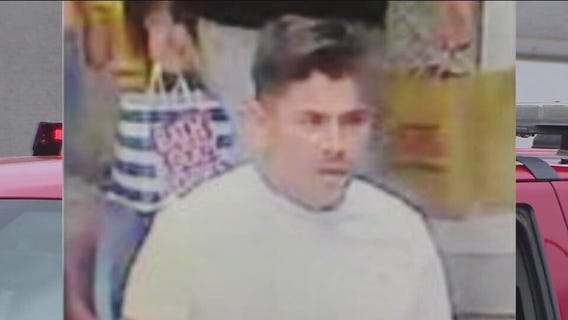 Police searching for man who panicked shoppers
