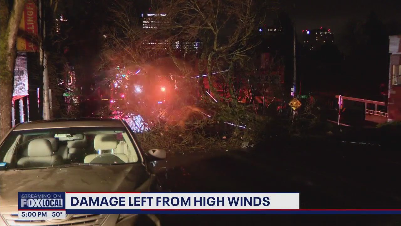 Thousands still without power in western WA