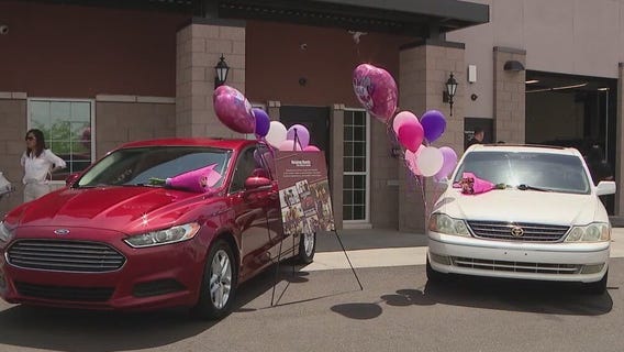 Phoenix moms gifted cars ahead of Mother's Day