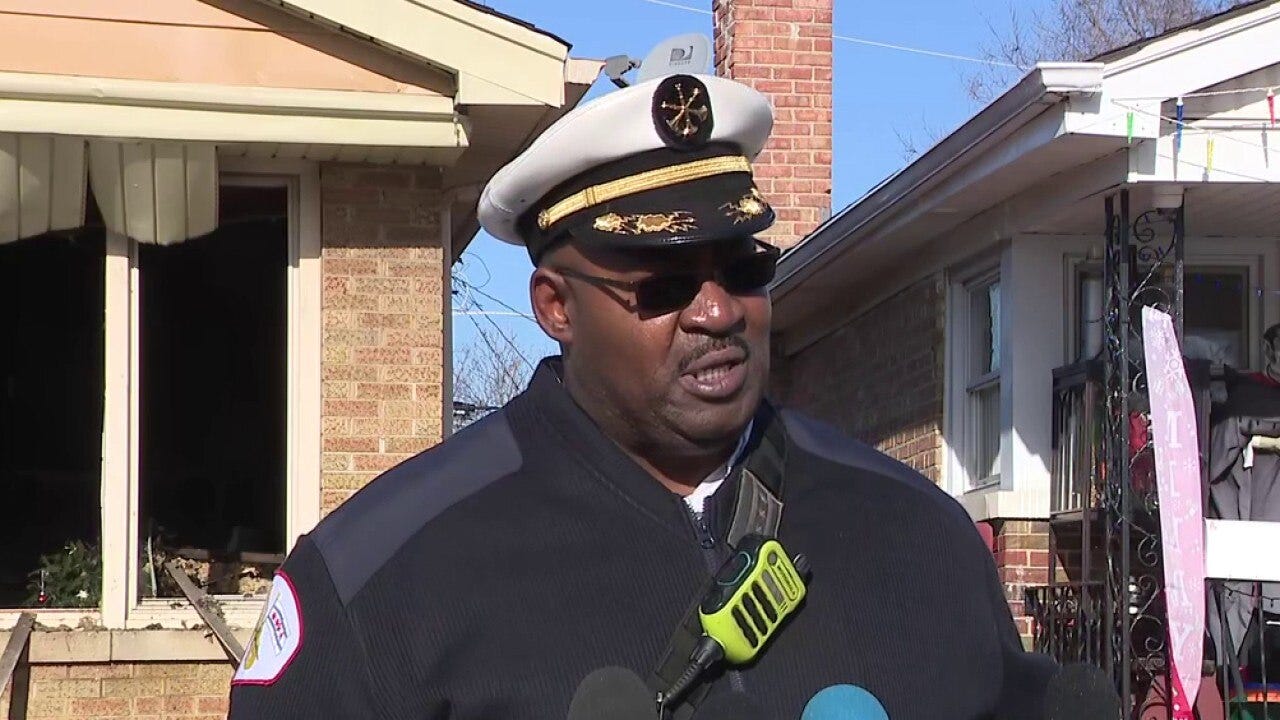 13-year-old girl in critical condition after house fire on Chicago's Southwest Side: officials