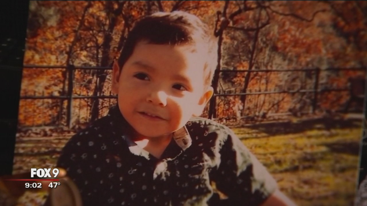 Boy, 4, accidentally hangs self with hoodie at Mankato thrift store