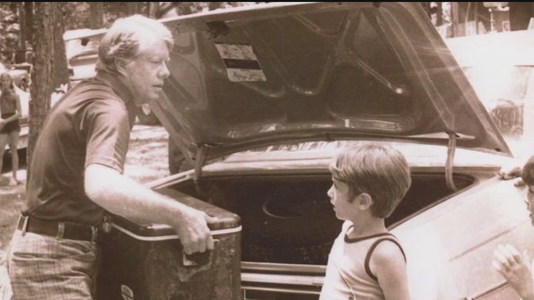 FOX 4 photographer on growing up next to Jimmy Carter