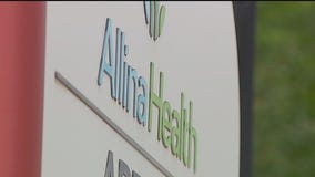 Allina doctors consider unionizing