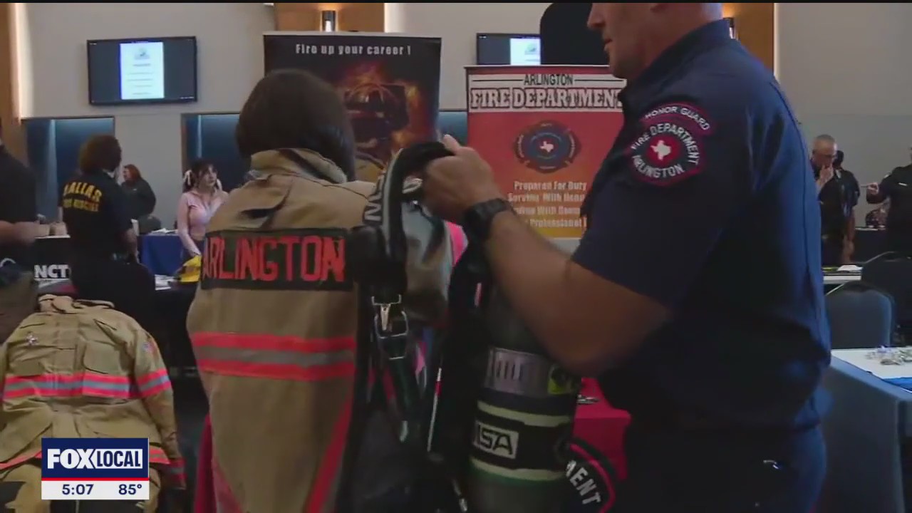 Public safety career fair held at UNT Dallas
