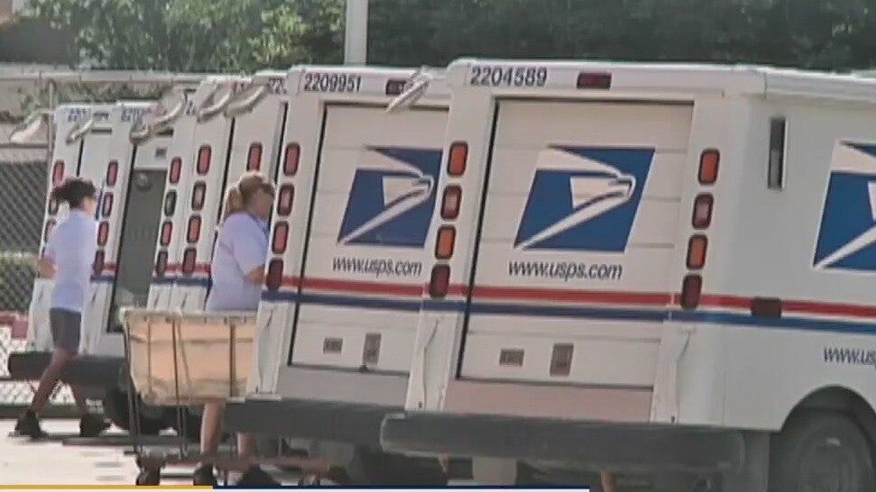 Holiday shipping tips