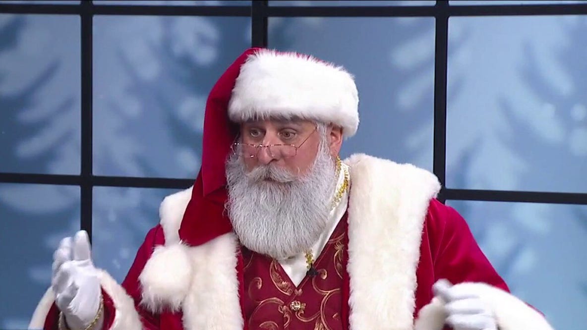 Santa visits FOX6 WakeUp on Christmas Eve