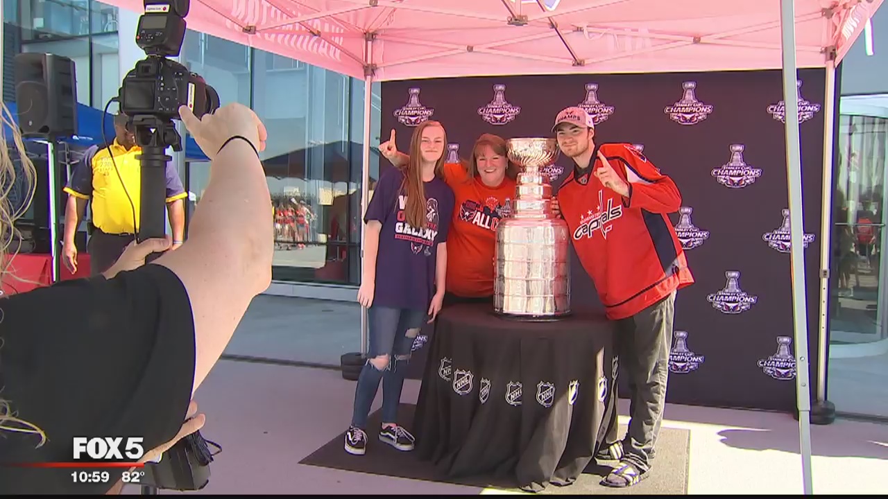 Fans come out in droves for Caps Fan Fest