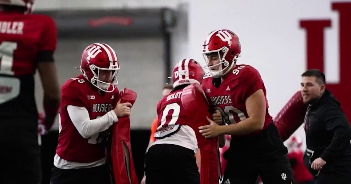 Thousands of fans ready for Peach Bowl tonight in downtown Atlanta