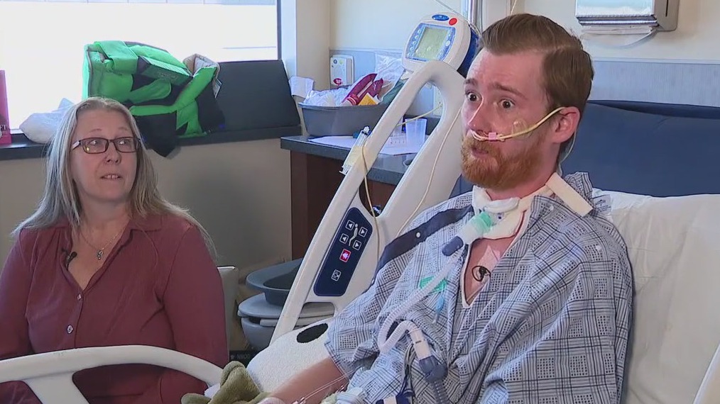 Black mold exposure gives man double pneumonia