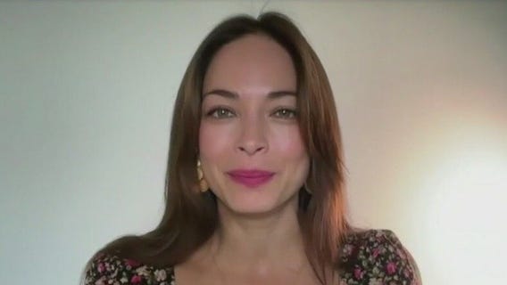 Kristin Kreuk previews the season premiere of new FOX show 'Murder in a Small Town'