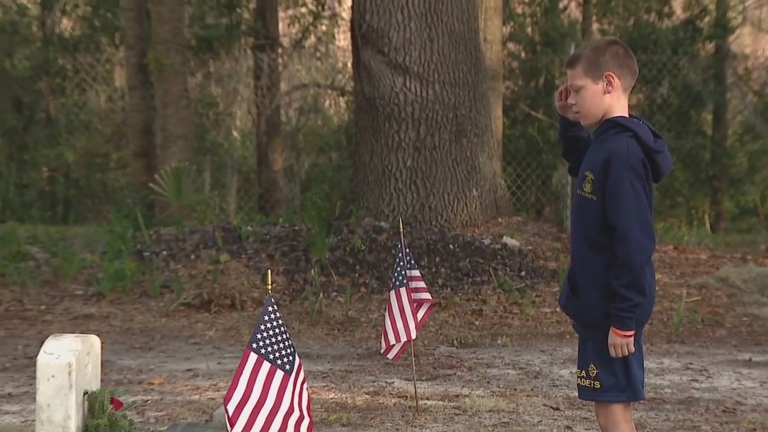 Wreaths Across America honors veterans