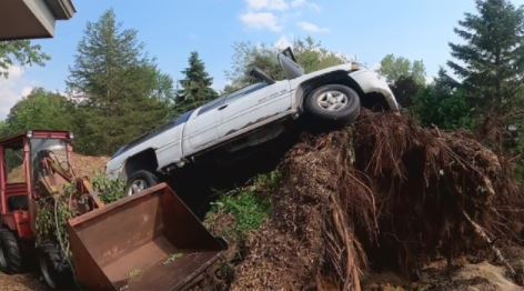 Severe storms leave damage in their wake