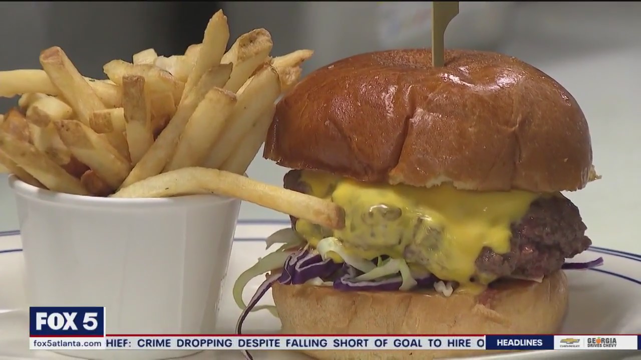 Burgers with Buck's visit to National Anthem