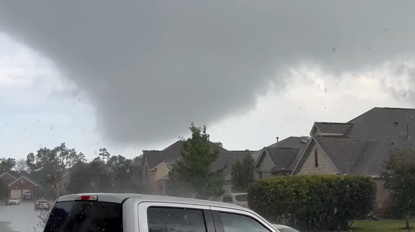 VIDEO: Funnel cloud seen near Spring