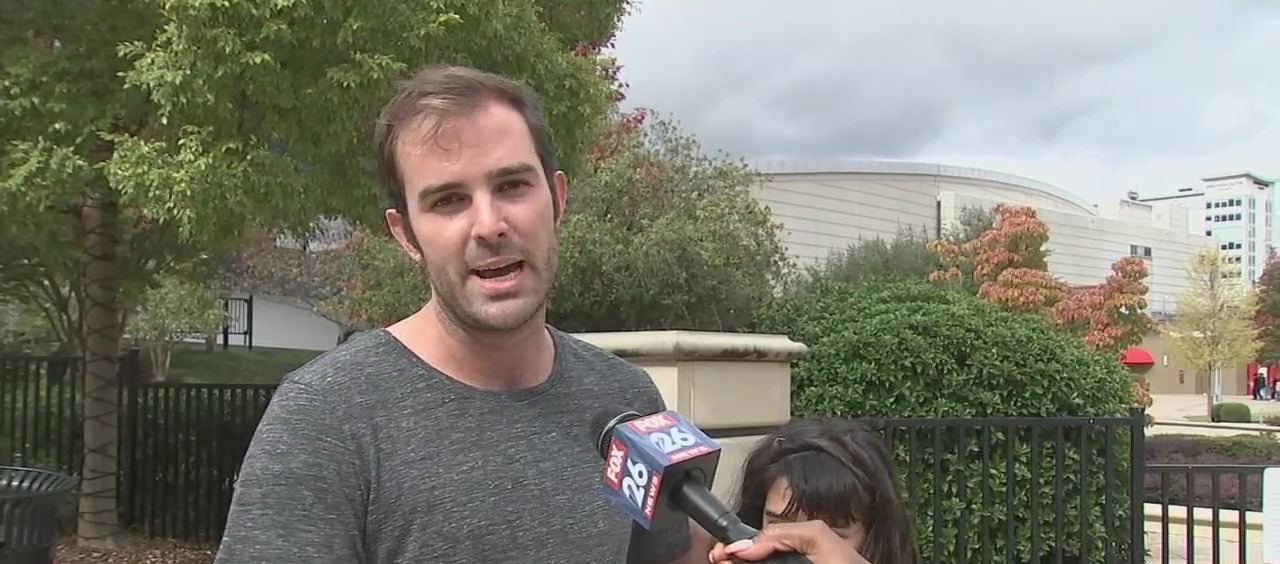 Trolling Atlanta Braves fans ahead of Game 3 in the World Series