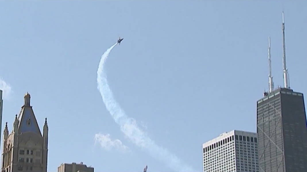 Chicago Air and Water Show returns this weekend with aerial bliss