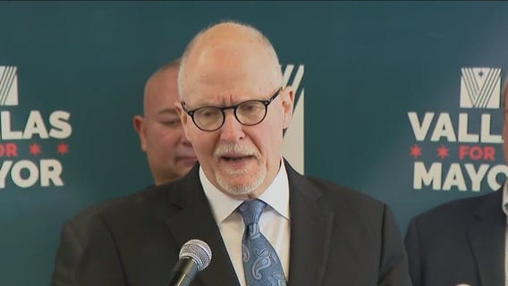 Chicago mayoral candidates hunker down one week away from election