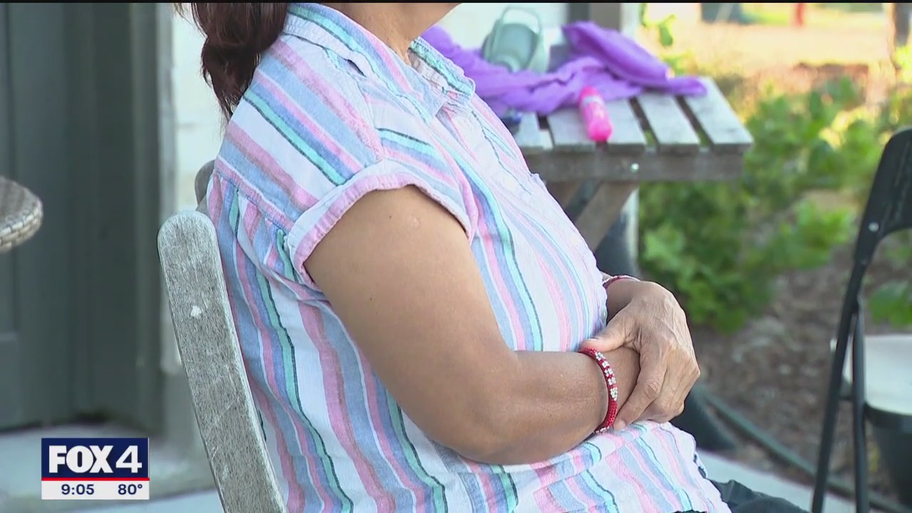 Jewelry thieves targeting Southeast Asians