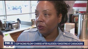 Chicago cop facing felony charge after allegedly shooting at carjackers while off-duty