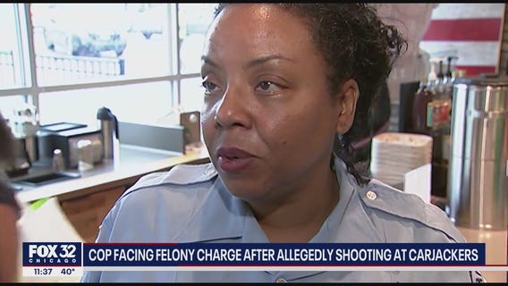 Chicago cop facing felony charge after allegedly shooting at carjackers while off-duty