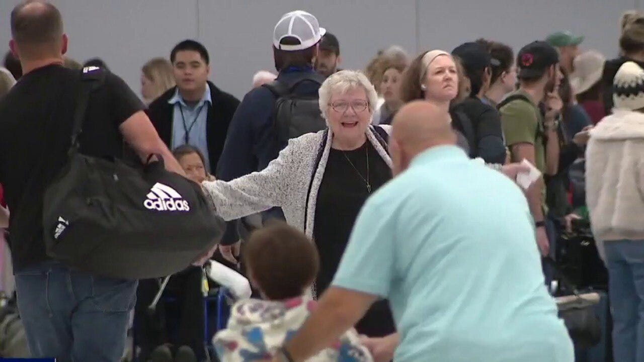 LAX travel rush after Christmas weekend