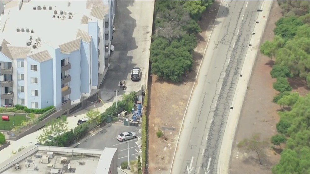 Shooting investigation underway in Paramount