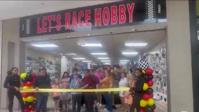 Lake Square Mall adds 4 new businesses