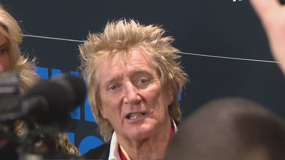 Charity concert held to raise money for fire victims