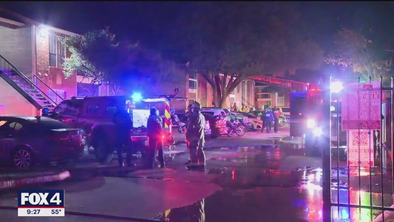2 killed in apartment fire in Far North Dallas