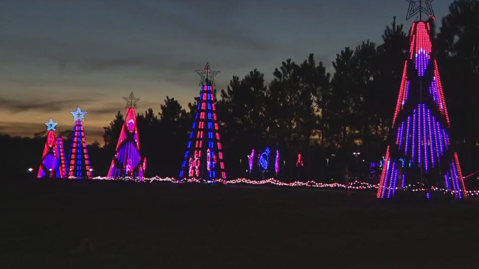 Bayou City Buzz: Big Rivers Christmas dazzling the Bayou City