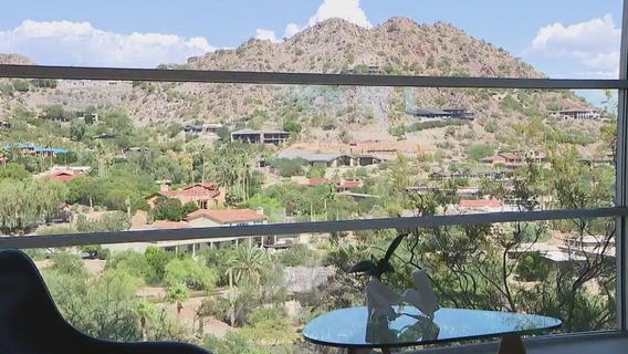 Cool House: Paradise Valley hillside home