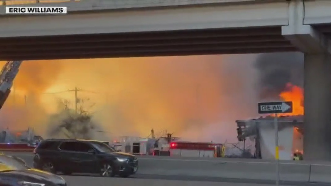 Investigation into abandoned building fire