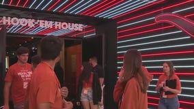 SXSW 2024: Hook 'Em House