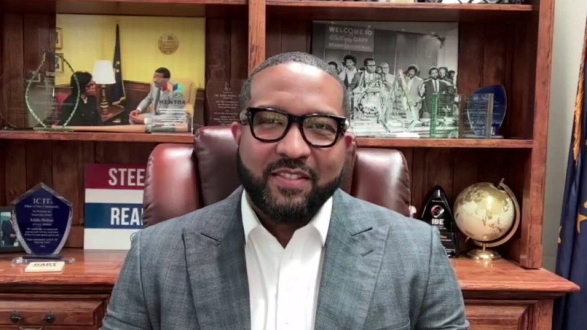 Bears to Indiana? Gary mayor says potential move is 'extremely exciting'