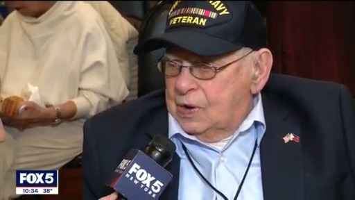 WWII veteran awarded with Congressional Gold Medal