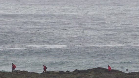 Father, daughter die after swept out to sea at California beach